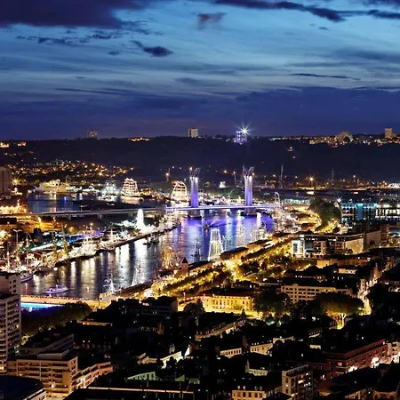 Chic Avec Parking Au Centre-ville Appartement *