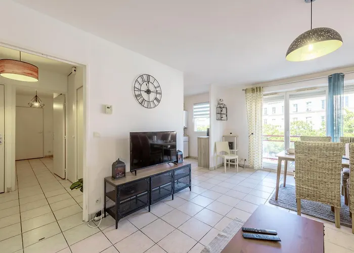 Chic Avec Parking Au Centre-ville Apartment *