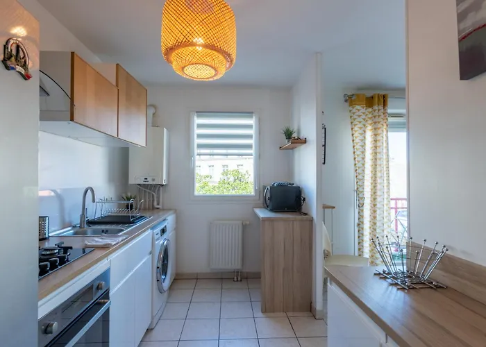 Chic Avec Parking Au Centre-ville Apartment